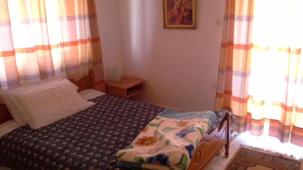 Meteora Christian'S Place Трикала Экстерьер фото